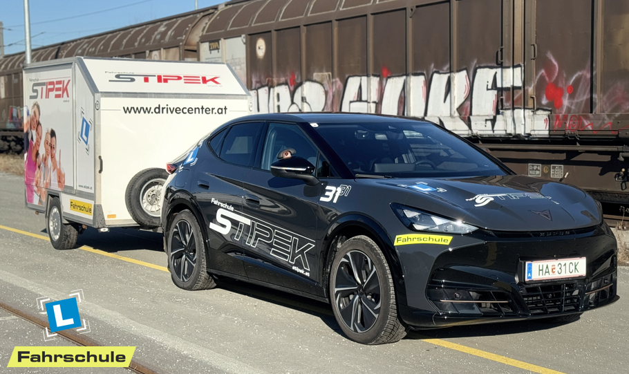 Fahrschule STIPEK - leichter geht's nicht!